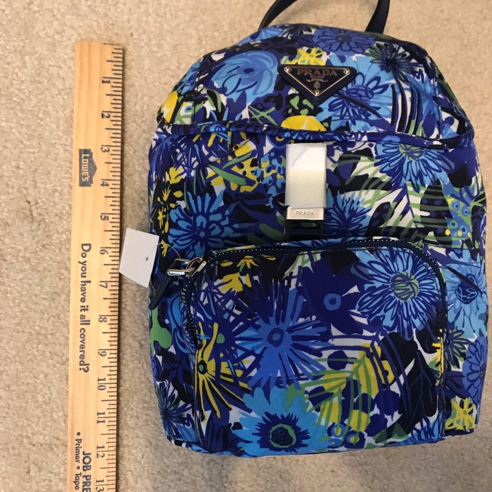 Authentic Prada backpack with tags - Picture 5 of 8